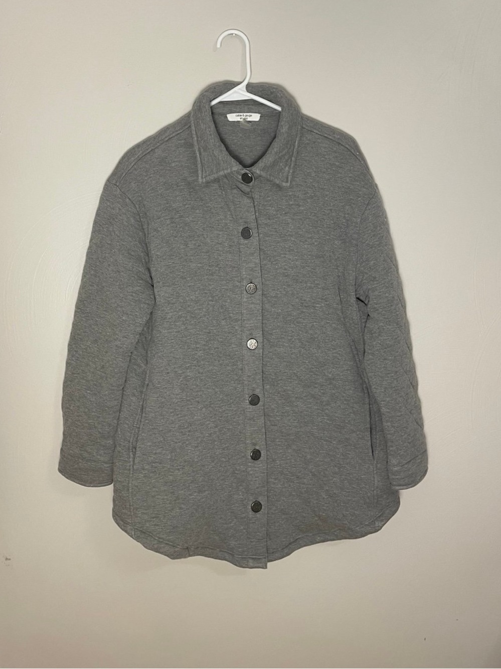 Cable & Guage Gray Button-Front Quilted sweatshirt Material Jacket size medium
